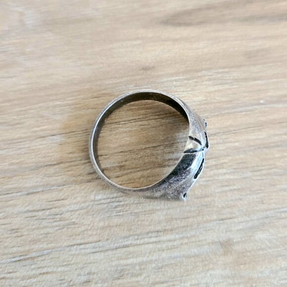 Sterling silver cat or cheetah ring. Stamped 925 silver unisex jewelry. - Picture 4 of 7